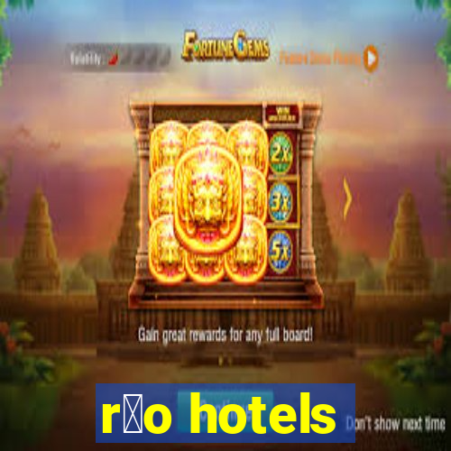 r铆o hotels