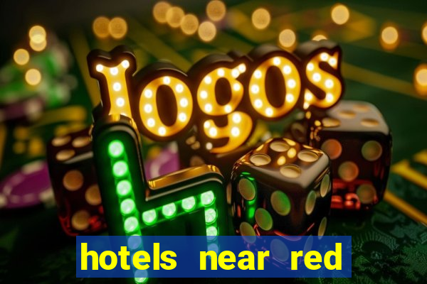 hotels near red hawk casino