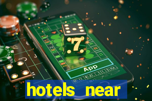 hotels near liverpool hospital